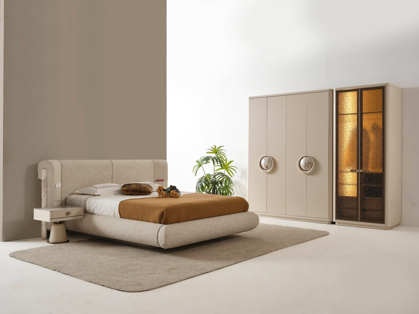 Schlafzimmer-Set Belmora, 5-teilig: Kleiderschrank, Bett, Nachttische und Kommode