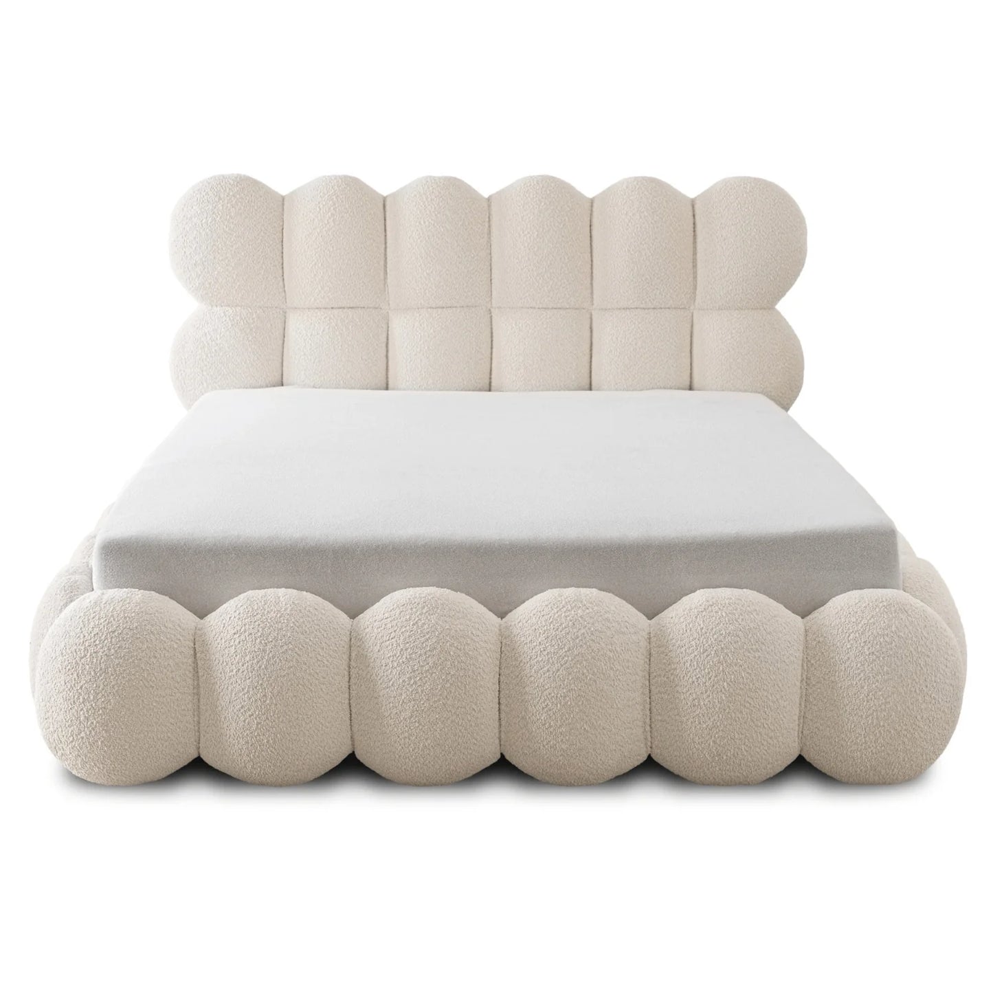 Frontansicht des Marsely Eloria Polsterbetts in Creme Bouclé mit sichtbarem Lattenrost