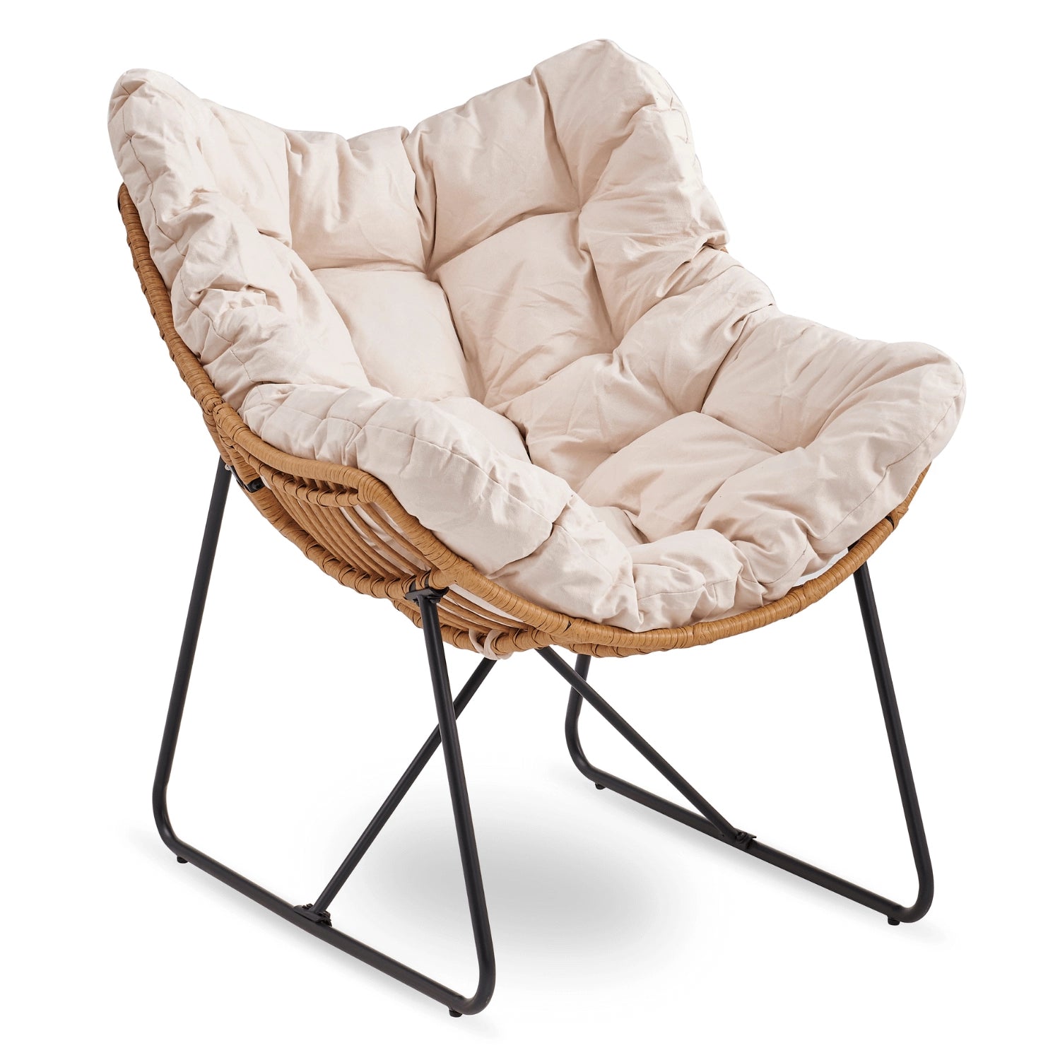 FIN Loungesessel in Beige mit weicher Polsterauflage und schwarzem Metallgestell von vorne