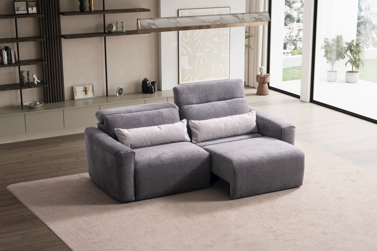 Relax-Sofa Valero in Grau mit motorisierter Verstellung